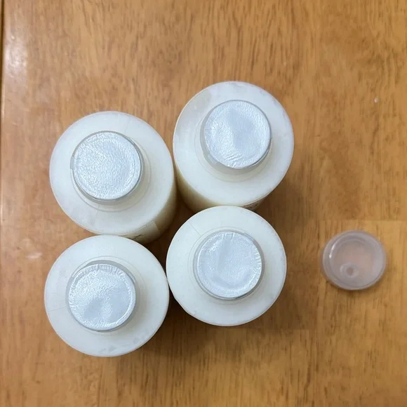 4 OLAPLEX No.3 Hair Perfector - Picture 2 of 3